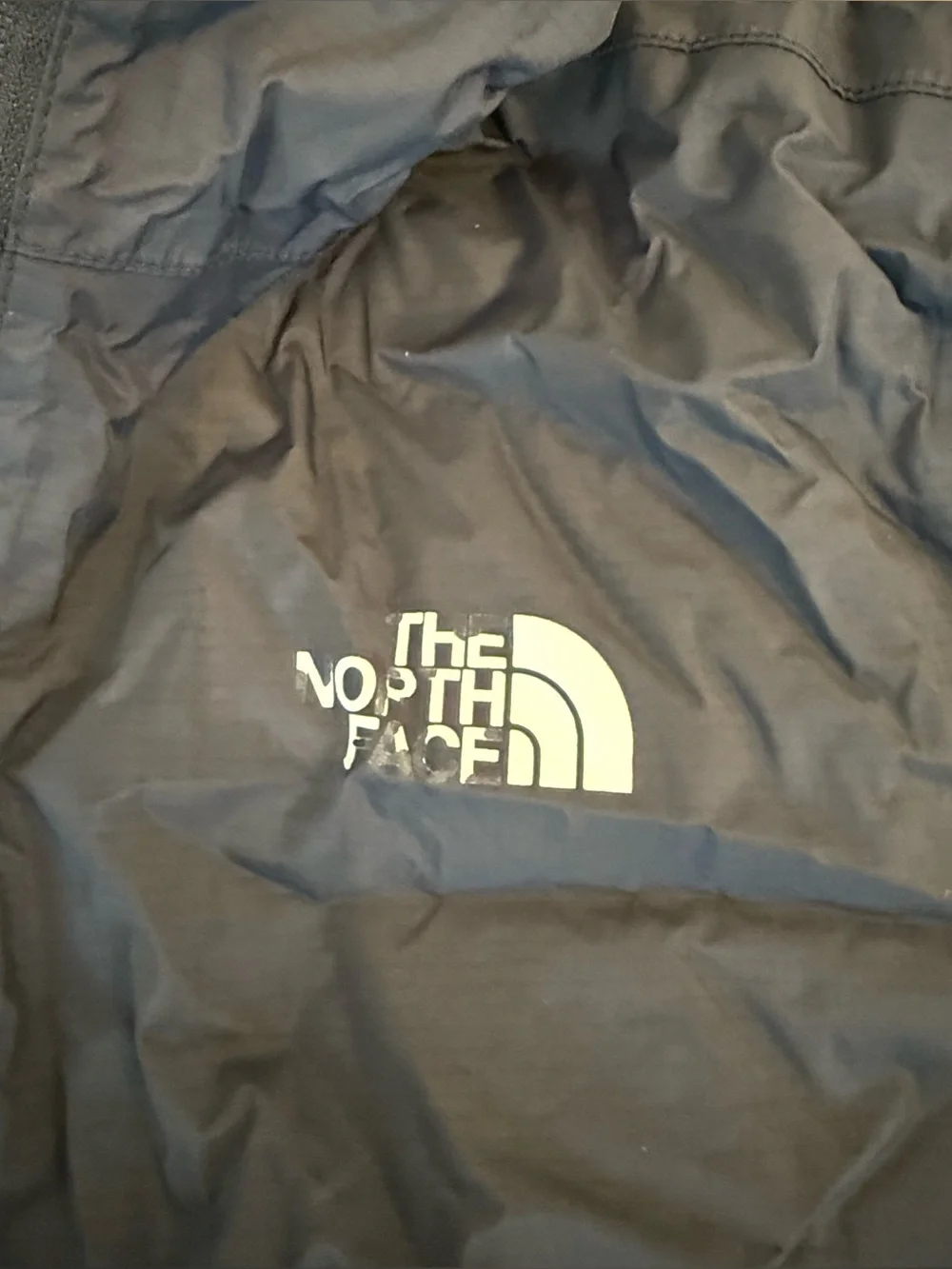 The North Face Men’s rain jacket Sz S Full Zip Hooded Outdoor Preowned